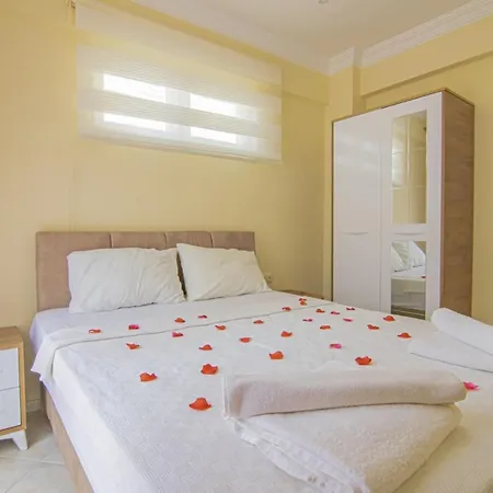 Sunset Beach Club Aqualettings Mermaid 7 Апартаменты *